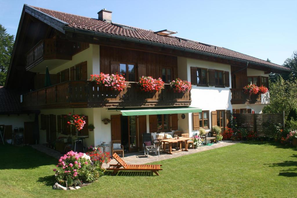 Ferienhaus Am Roemerweg Klais Pokoj fotografie