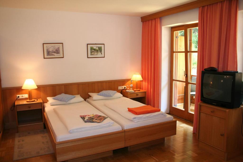 Ferienhaus Am Roemerweg Klais Pokoj fotografie