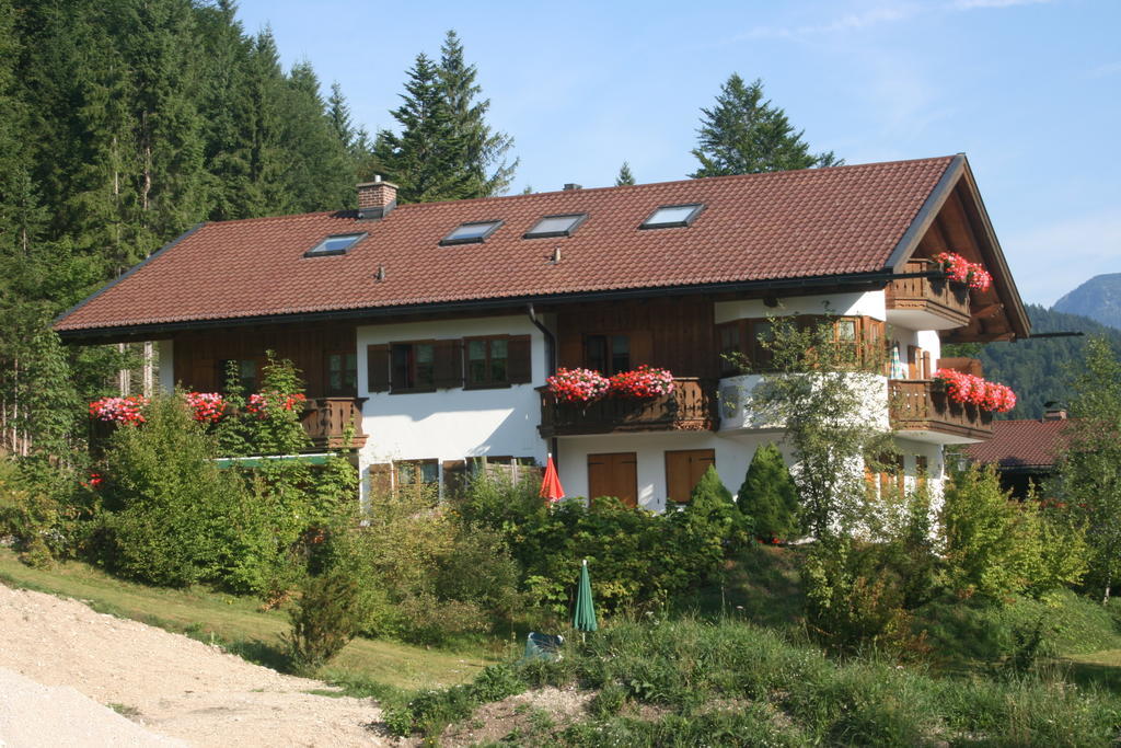 Ferienhaus Am Roemerweg Klais Exteriér fotografie